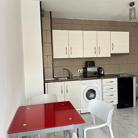 Apartamentos Playa Huelin مالقة المظهر الخارجي الصورة