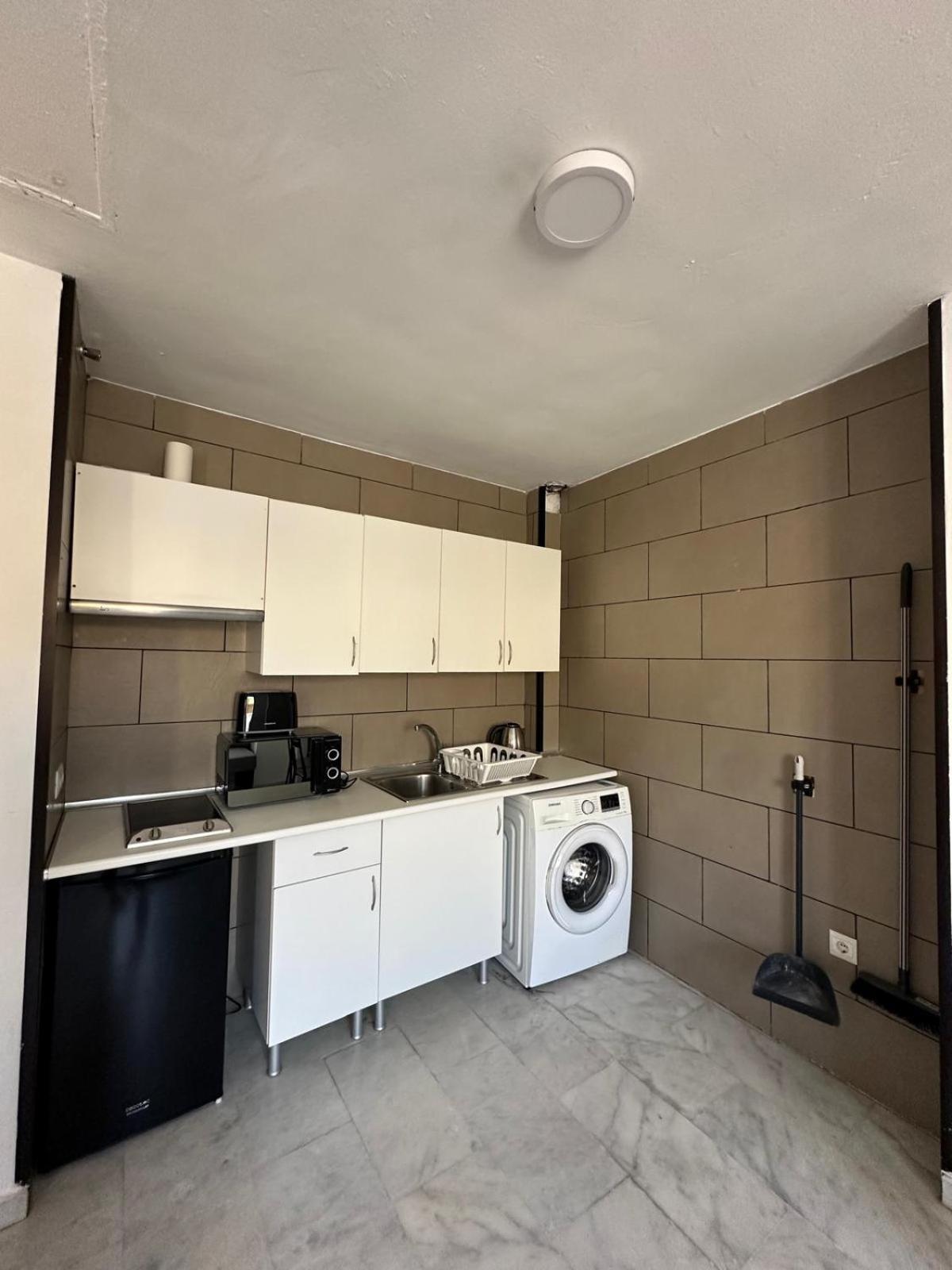 Apartamentos Playa Huelin مالقة المظهر الخارجي الصورة